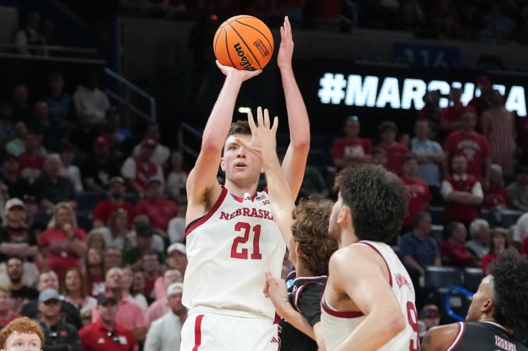 Sandfort brothers’ whirlwind 24 hours: An NBA debut, then Nebraska’s first NCAA win | iNFOnews.ca