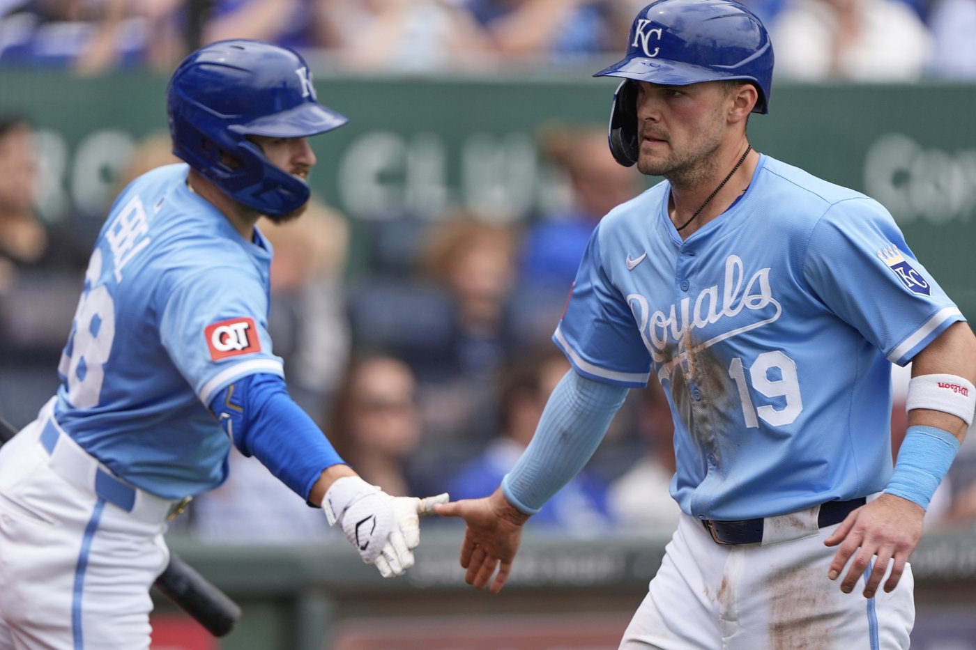 KC bullpen tosses 6 shutout innings, allowing the Royals to rally for 7-4 win over the Rockies | iNFOnews.ca