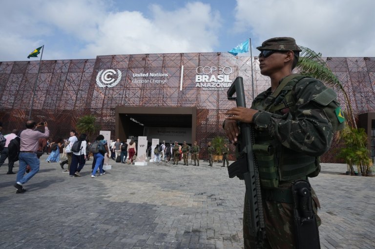 UN climate talks shift into higher gear with government ministers and presidency's new document | iNFOnews.ca