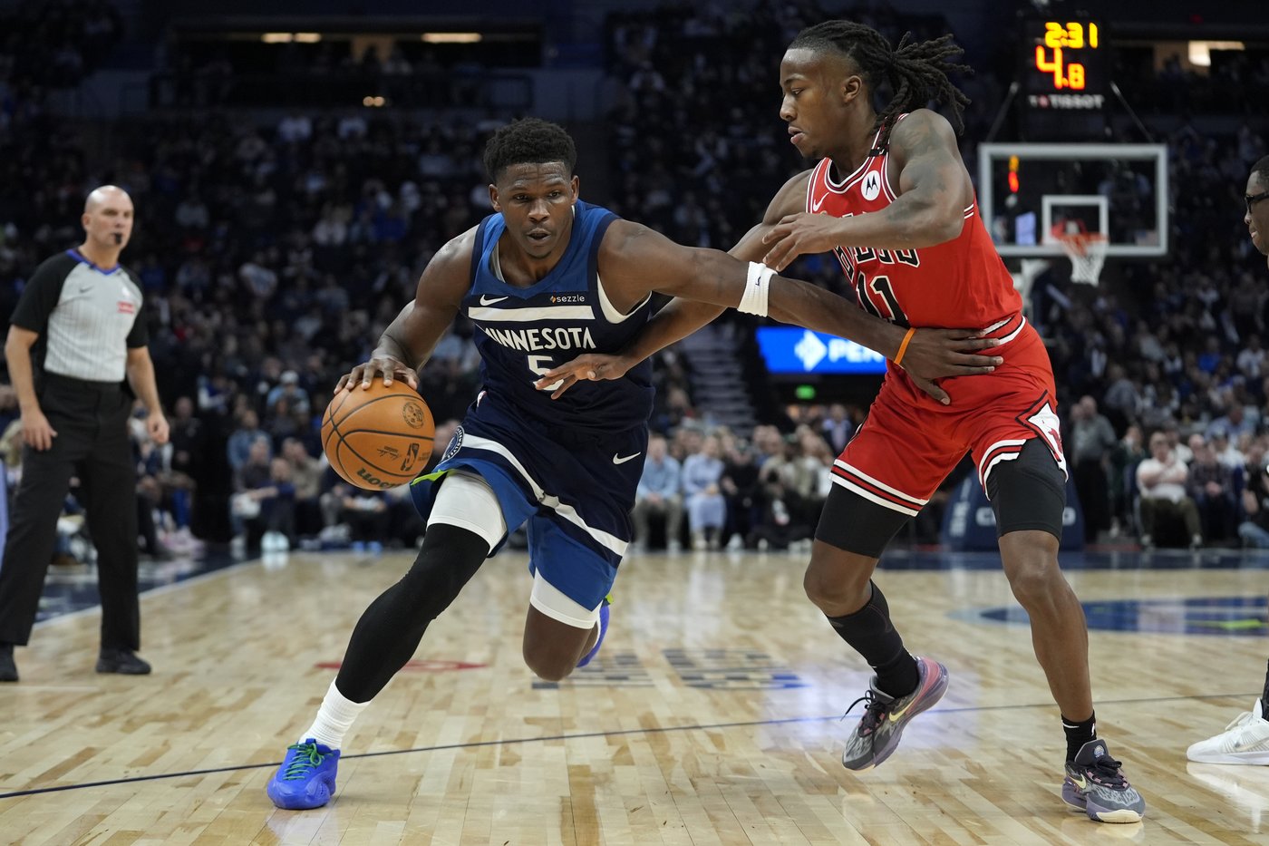 Edwards scores 49 to lead Wolves over short-handed Bulls 127-108 | iNFOnews.ca Edwards scores 49 to lead Wolves over short-handed Bulls 127-108 | iNFOnews.ca