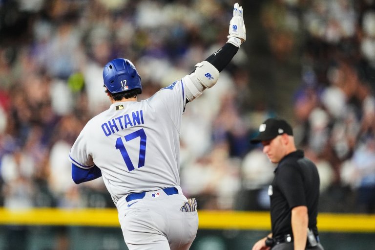 Ohtani says knee felt good after recent bullpen session, powers Dodgers with 2 homers in 11-5 win | iNFOnews.ca