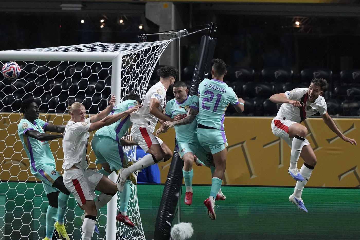 PHOTO COLLECTION: Best of Club World Cup Soccer Week 2 | iNFOnews.ca