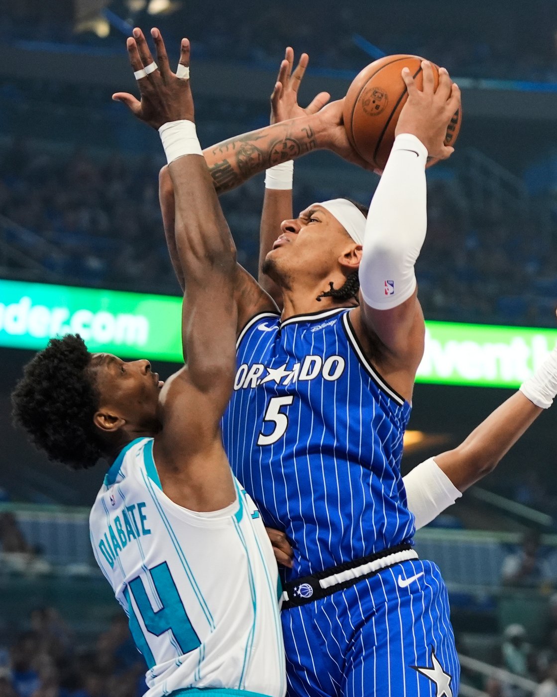 Charlotte's Moussa Diabaté wins NBA's Hustle Award for this season | iNFOnews.ca