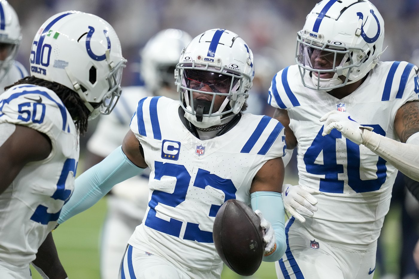 Heavy ground game gives Anthony Richardson a chance to shine in Colts' latest victory | iNFOnews.ca