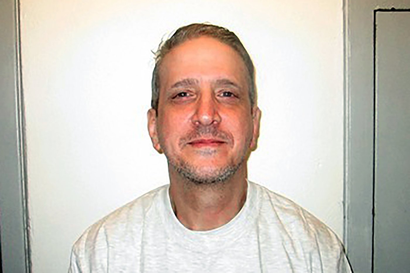 Oklahoma death row inmate had three 'last meals.' He's back at Supreme Court in new bid for freedom | iNFOnews.ca Oklahoma death row inmate had three 'last meals.' He's back at Supreme Court in new bid for freedom | iNFOnews.ca