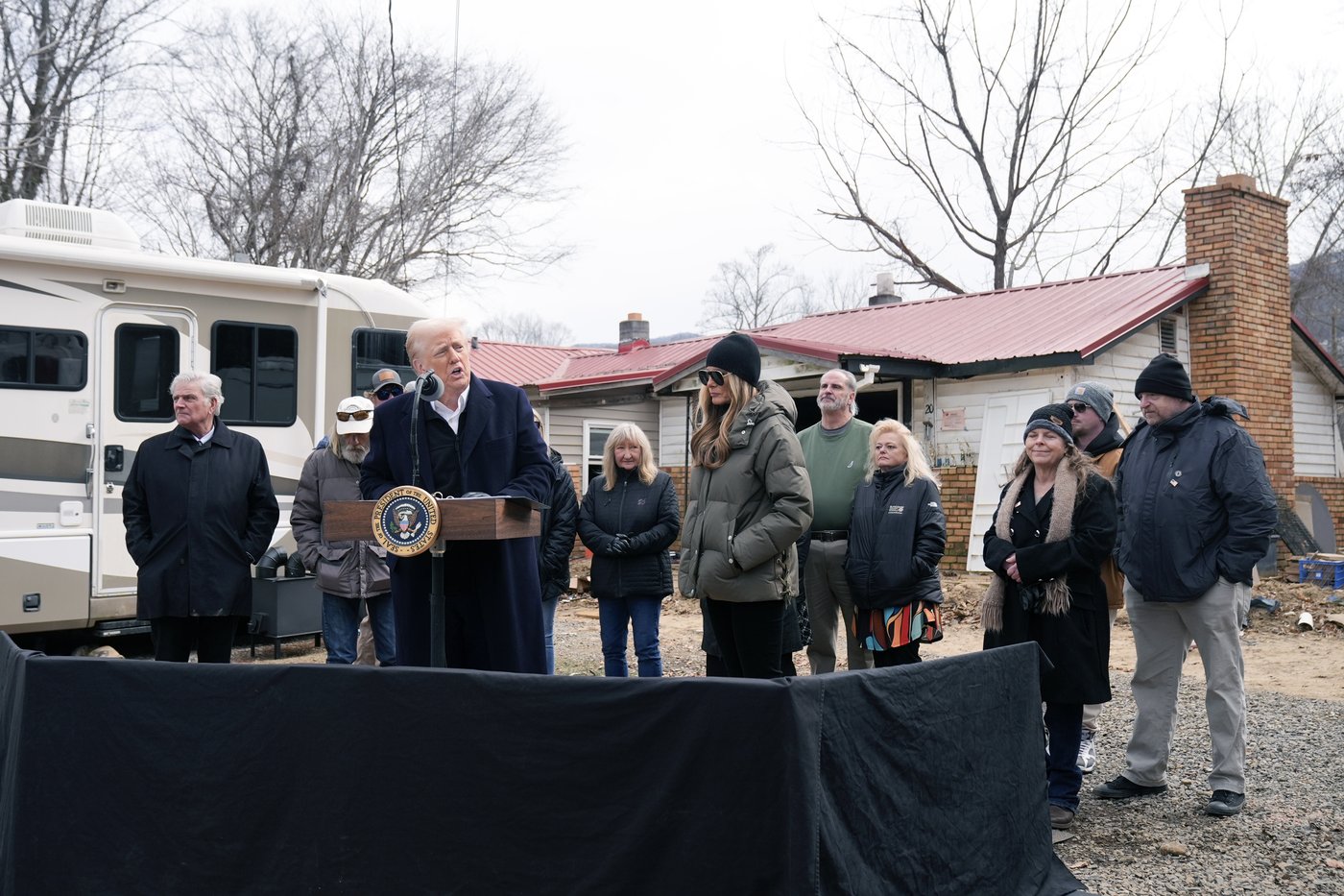 Trump proposes 'getting rid of FEMA' while touring disaster areas | iNFOnews.ca