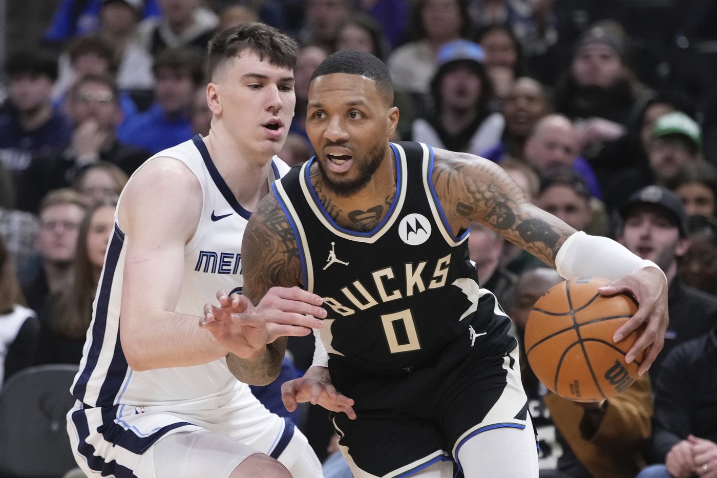 Jackson scores 37 points as Grizzlies beat Bucks 132-119 without Morant | iNFOnews.ca