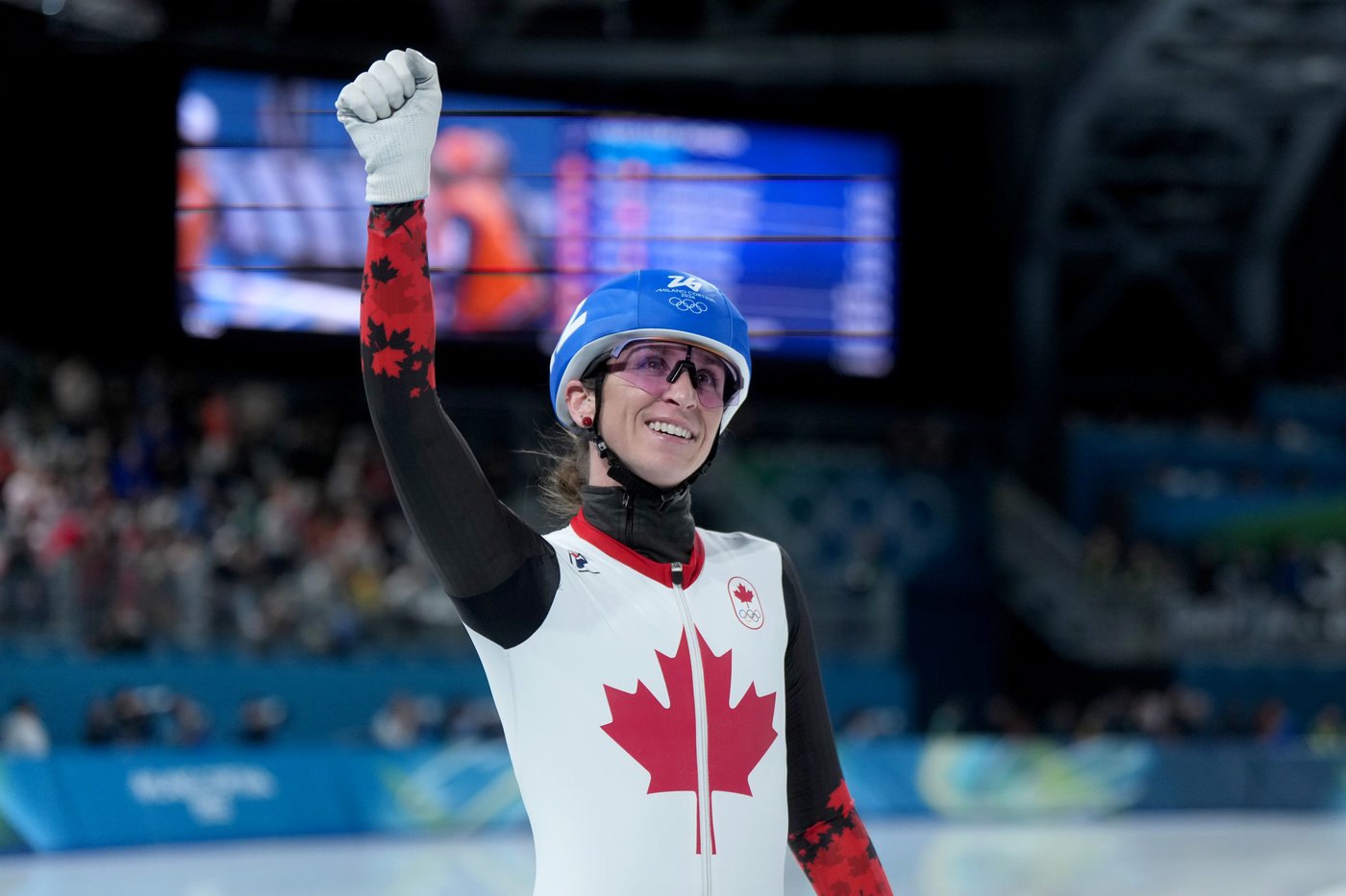 Canadian speedskater Ivanie Blondin wins another silver medal in mass start | iNFOnews.ca Canadian speedskater Ivanie Blondin wins another silver medal in mass start | iNFOnews.ca