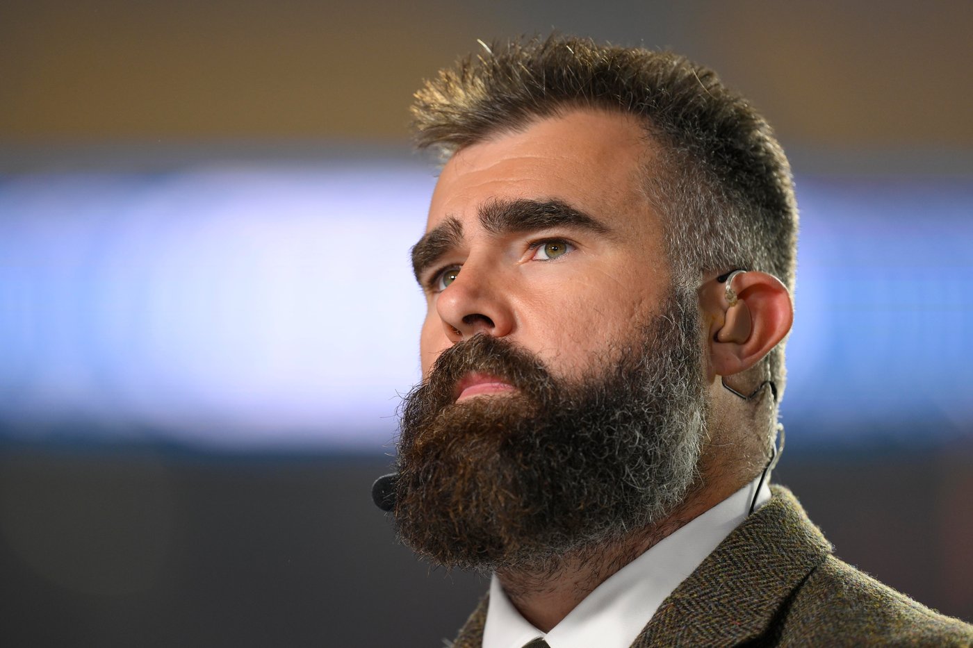 Jason Kelce says he didn't mean to insult Canada with comments about World Series | iNFOnews.ca