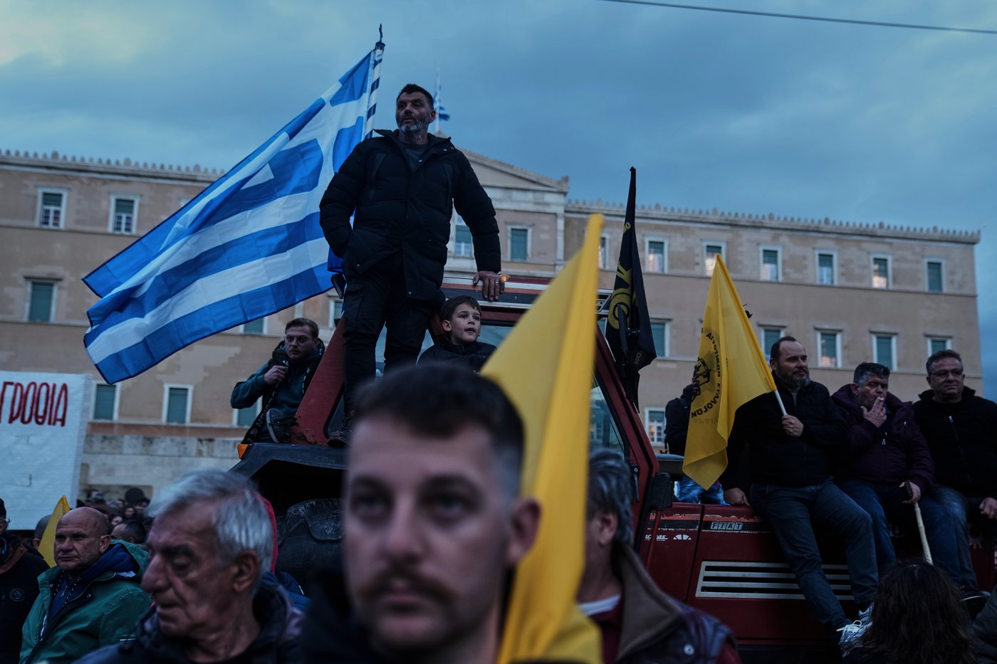 Angry Greek farmers converge on parliament with tractors in overnight protest rally | iNFOnews.ca Angry Greek farmers converge on parliament with tractors in overnight protest rally | iNFOnews.ca