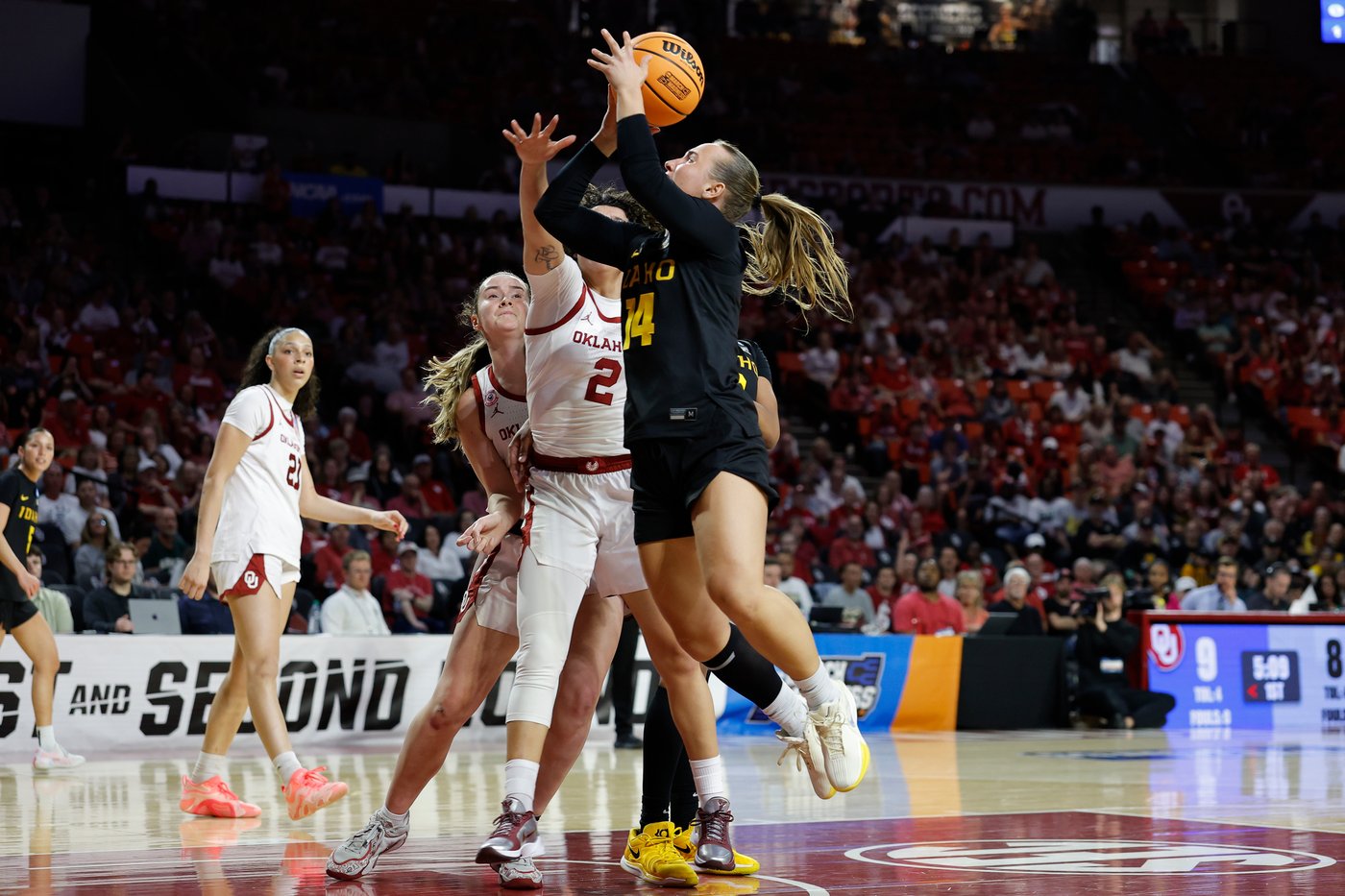 Beers' 18 points, 10 rebounds power No. 4 seed Oklahoma in 89-59 rout of Idaho in March Madness | iNFOnews.ca