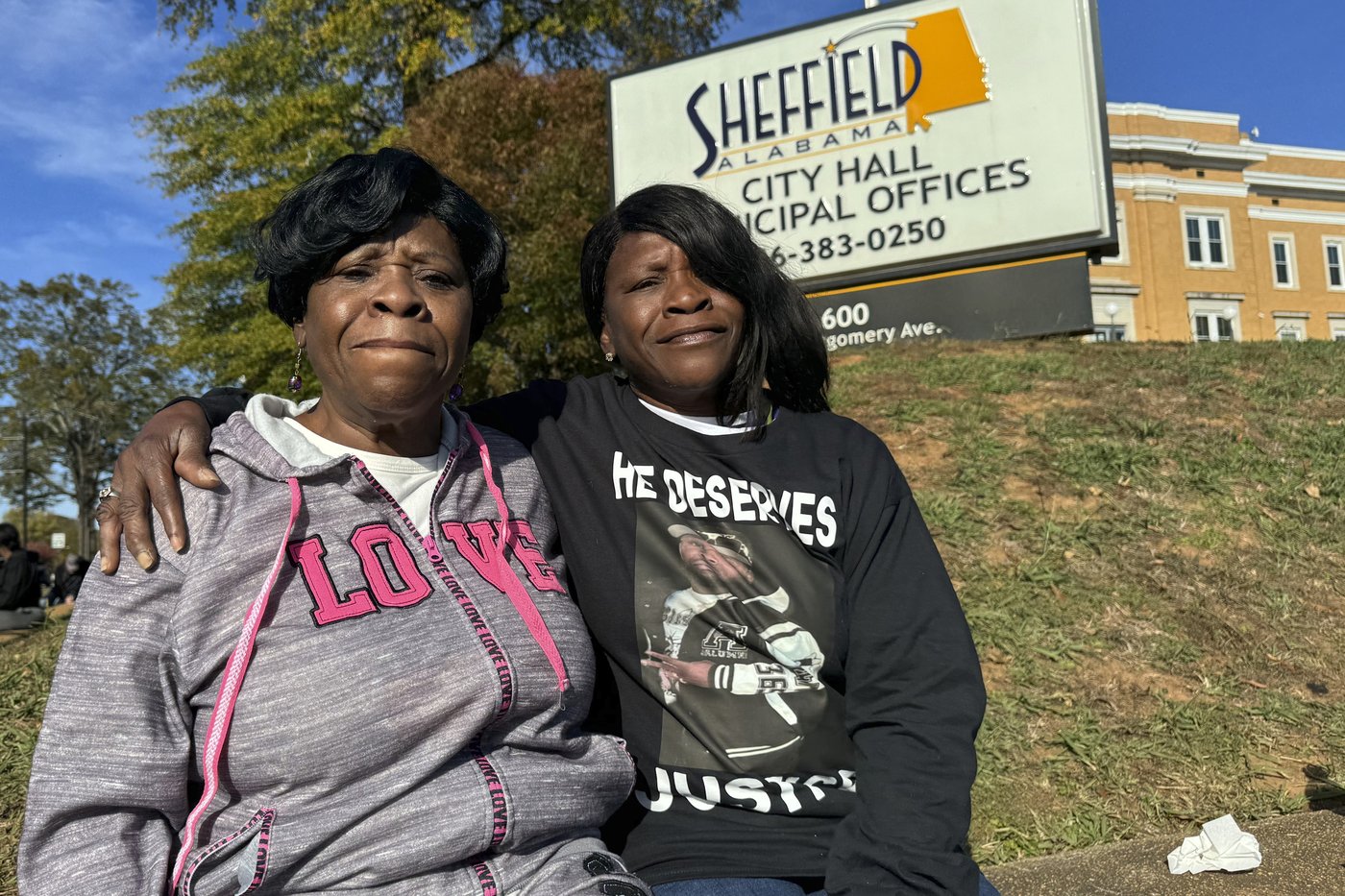 2 autopsies for Black man found hanging in Alabama produce differing conclusions | iNFOnews.ca