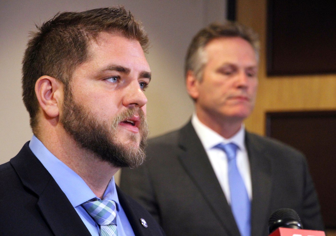 Former revenue commissioner deviated from state law when investing Alaska’s savings, review finds | iNFOnews.ca