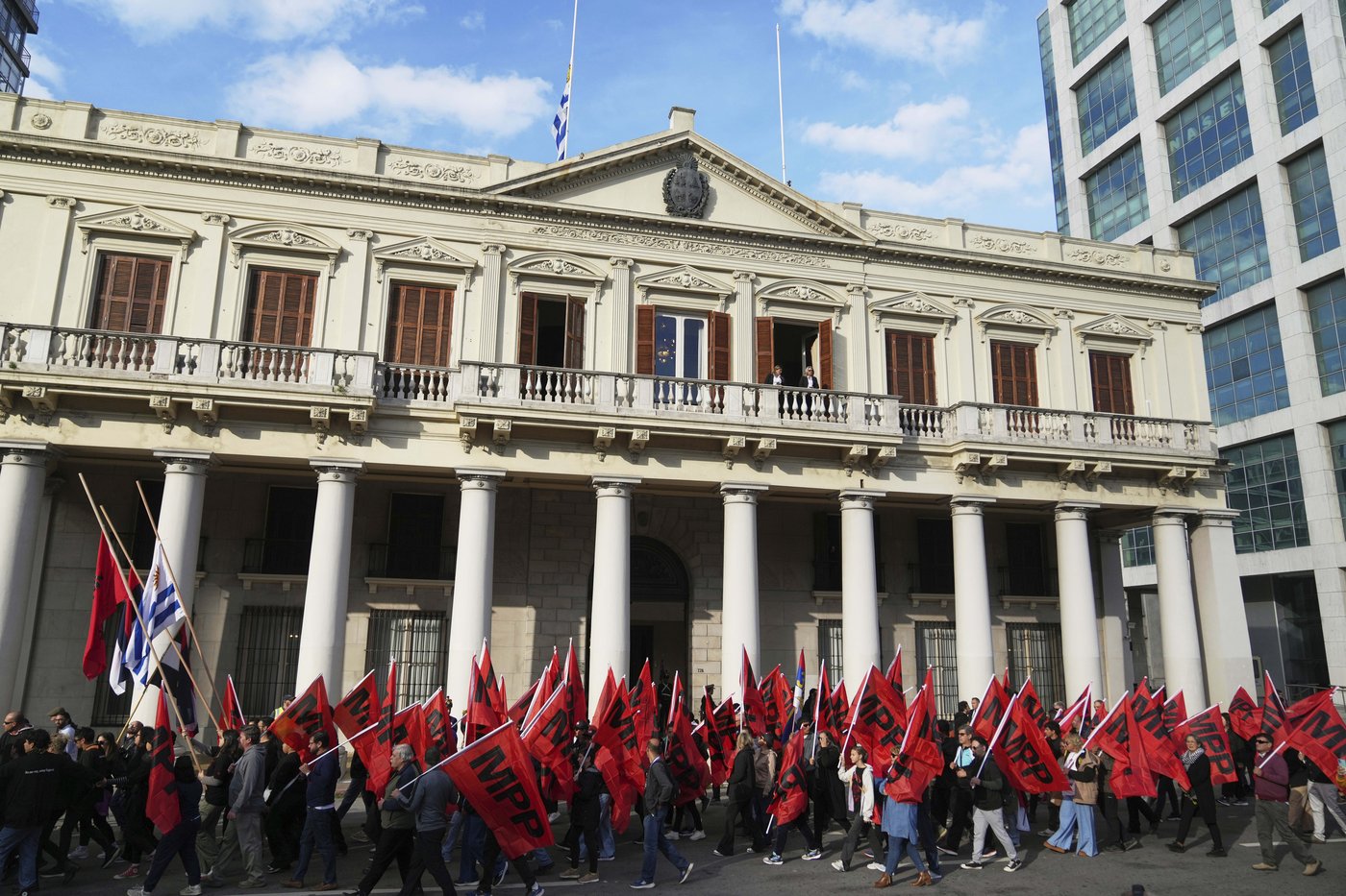 PHOTO COLLECTION: Uruguay Mujica funeral | iNFOnews.ca