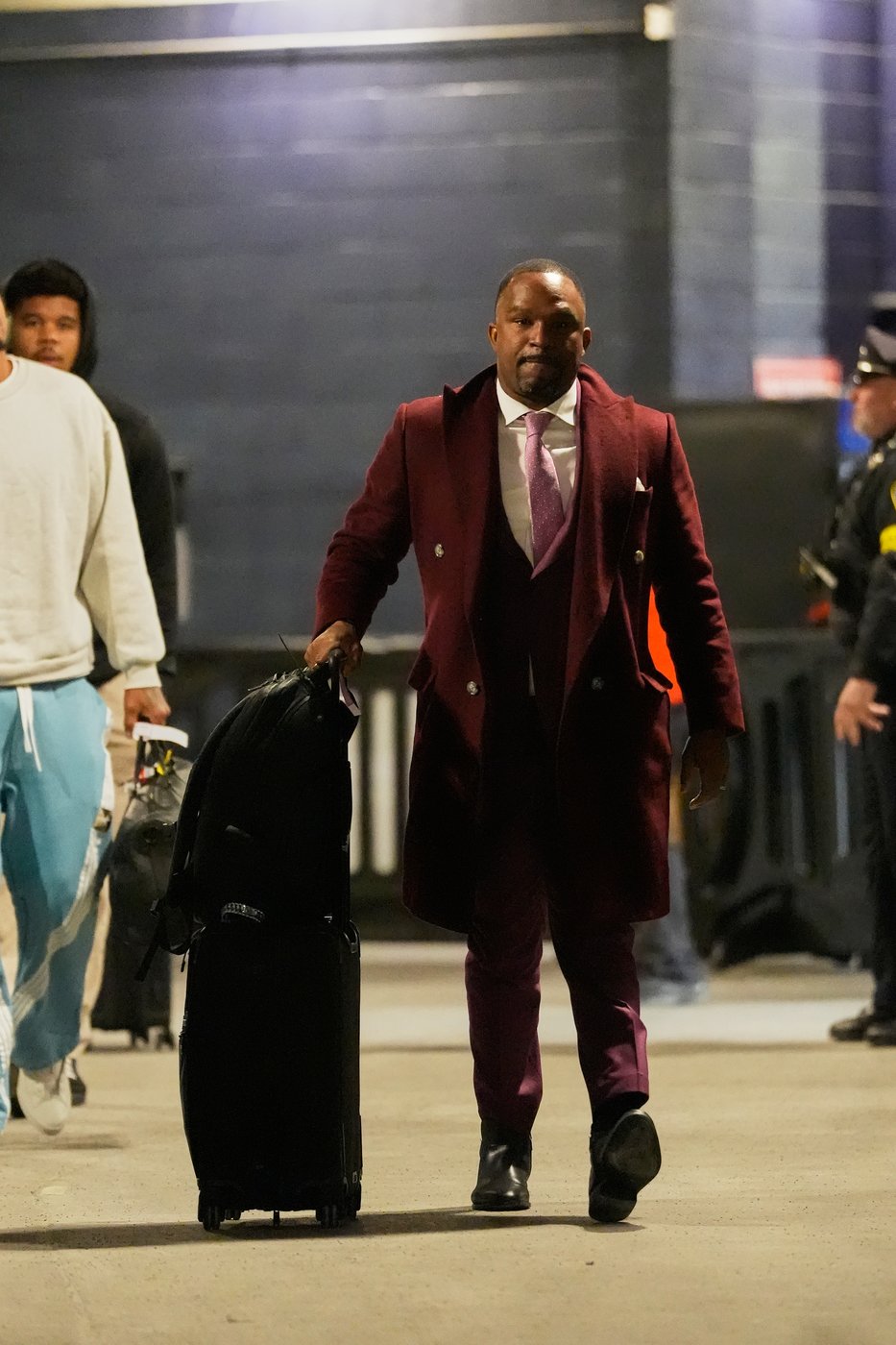 Mike McDaniel's Dolphins head into offseason looking for a new GM and with a big QB question | iNFOnews.ca Mike McDaniel's Dolphins head into offseason looking for a new GM and with a big QB question | iNFOnews.ca