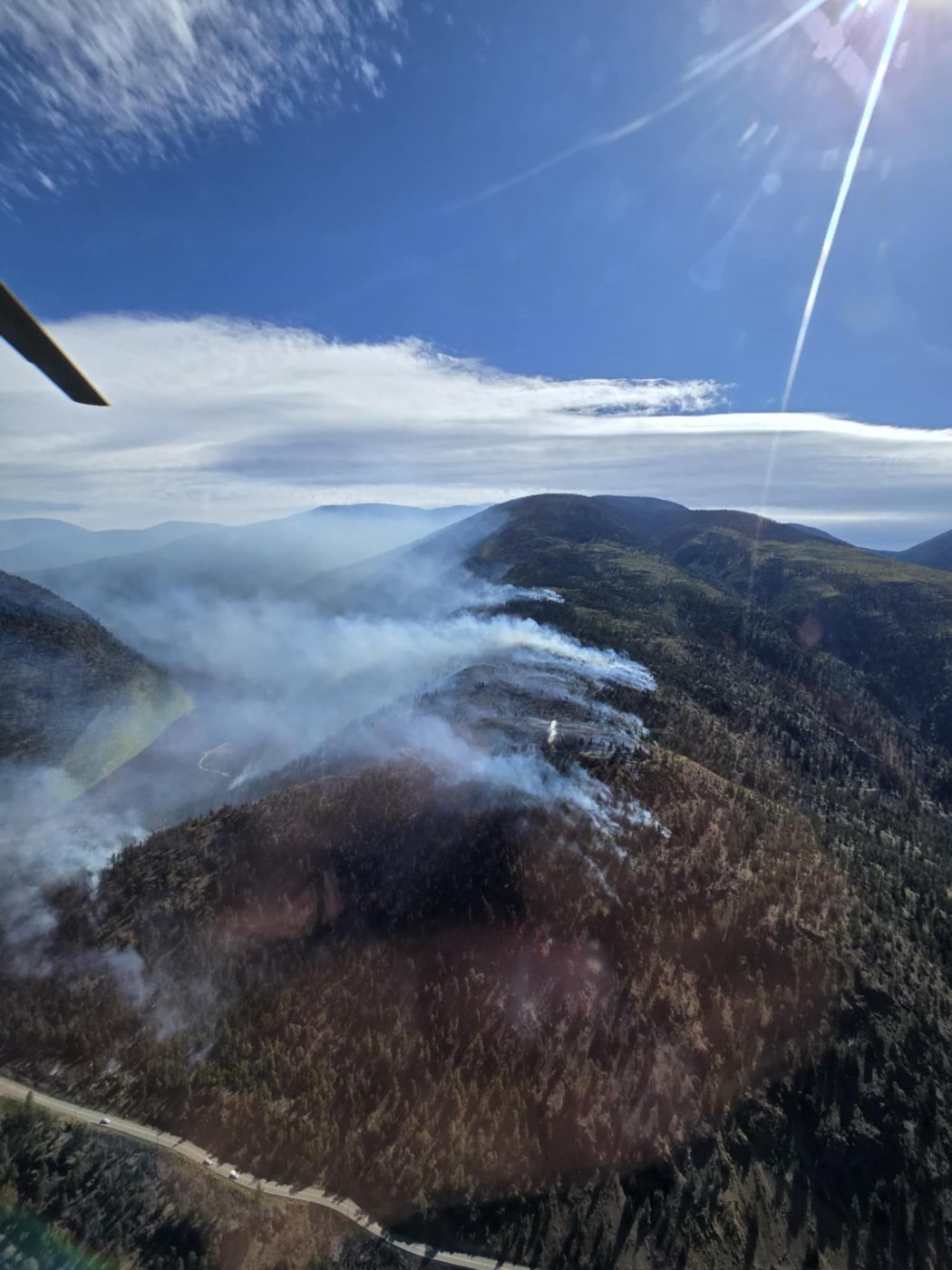Fire again threatens Lytton, B.C., one of hundreds of blazes across Canada | iNFOnews.ca Fire again threatens Lytton, B.C., one of hundreds of blazes across Canada | iNFOnews.ca