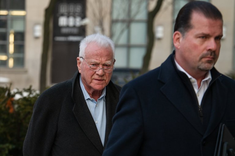 Frank Stronach's lawyers to argue some complainants were coached by prosecutors | iNFOnews.ca