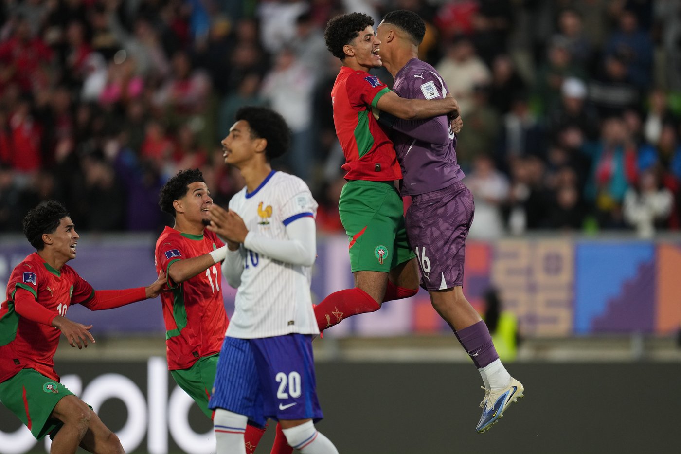 Photo highlights from Week 3 of soccer's U20 World Cup in Chile | iNFOnews.ca
