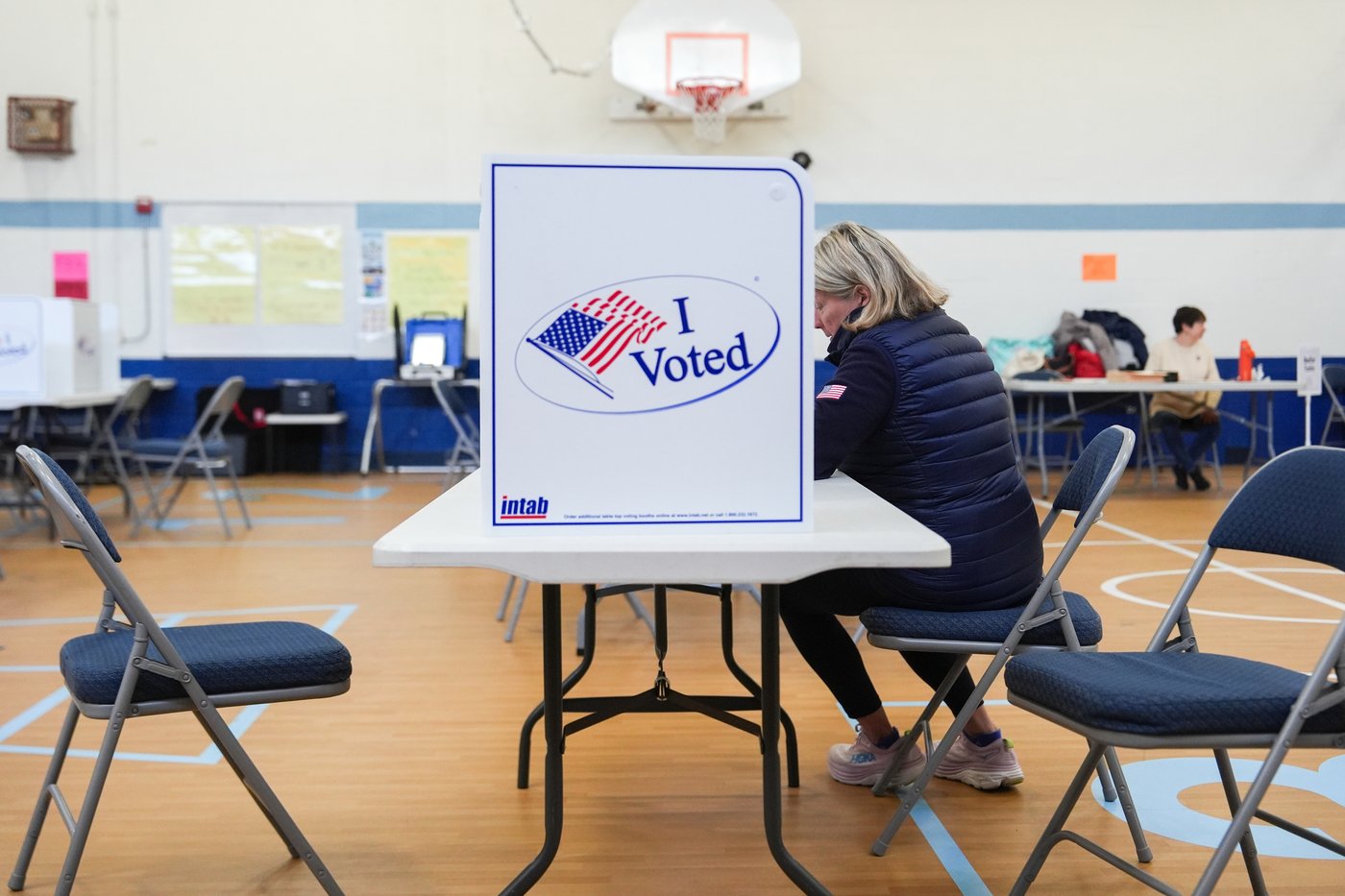 Virginia voters approve redistricting plan that could boost Democrats’ seats in Congress | iNFOnews.ca