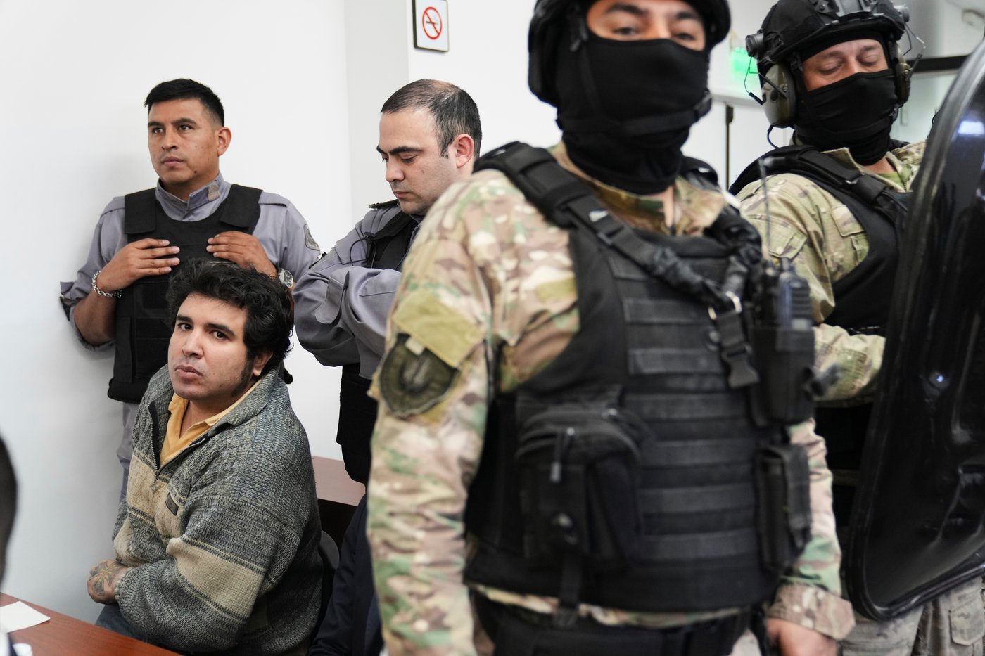Argentine court sentences man to 10 years in prison for trying to shoot former President Fernández | iNFOnews.ca Argentine court sentences man to 10 years in prison for trying to shoot former President Fernández | iNFOnews.ca
