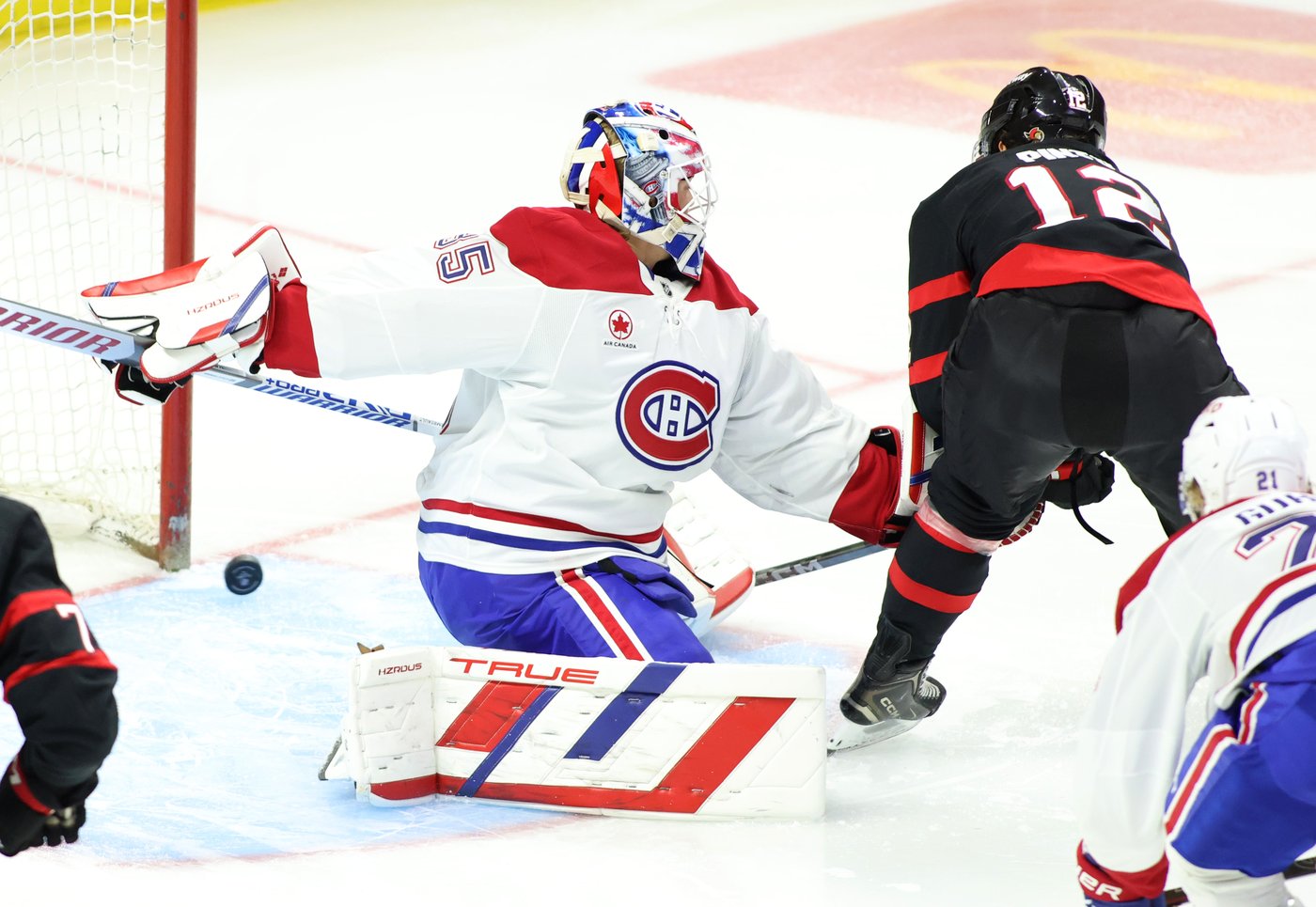 Pinto nets hat trick to lead Senators past Canadiens 4-2 | iNFOnews.ca Pinto nets hat trick to lead Senators past Canadiens 4-2 | iNFOnews.ca