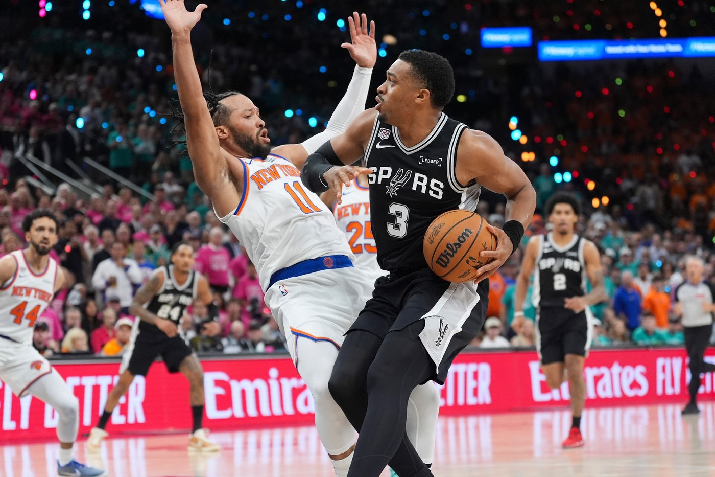 Captain Clutch: Jalen Brunson comes up with late-game heroics, Knicks top Spurs in Game 1 of finals | iNFOnews.ca Captain Clutch: Jalen Brunson comes up with late-game heroics, Knicks top Spurs in Game 1 of finals | iNFOnews.ca