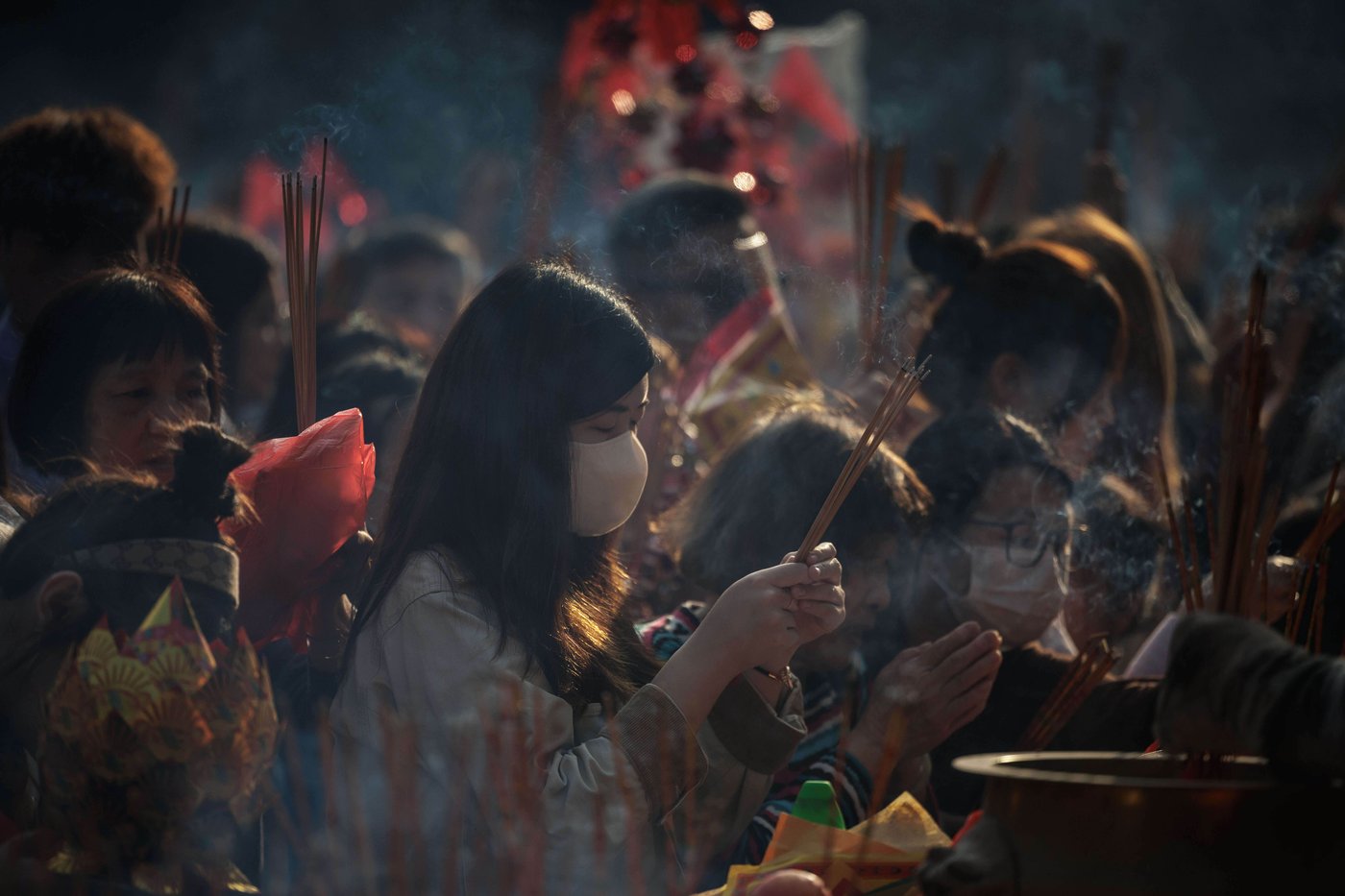 Photos follow the color red through public and intimate spaces during the Lunar New Year | iNFOnews.ca