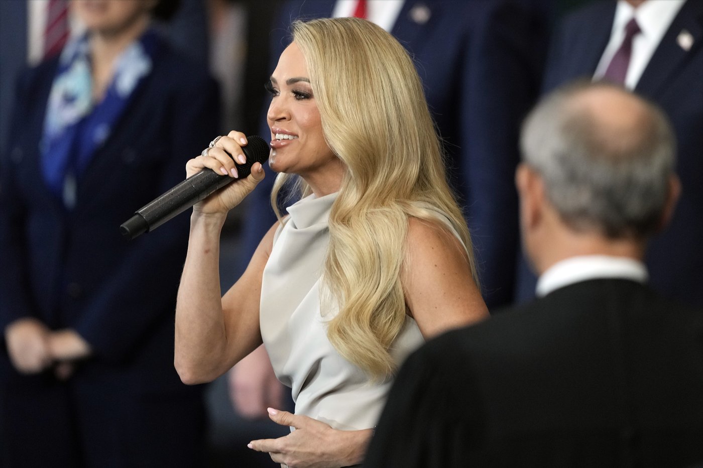 PHOTO COLLECTION: Trump Inauguration Swearing In | iNFOnews.ca