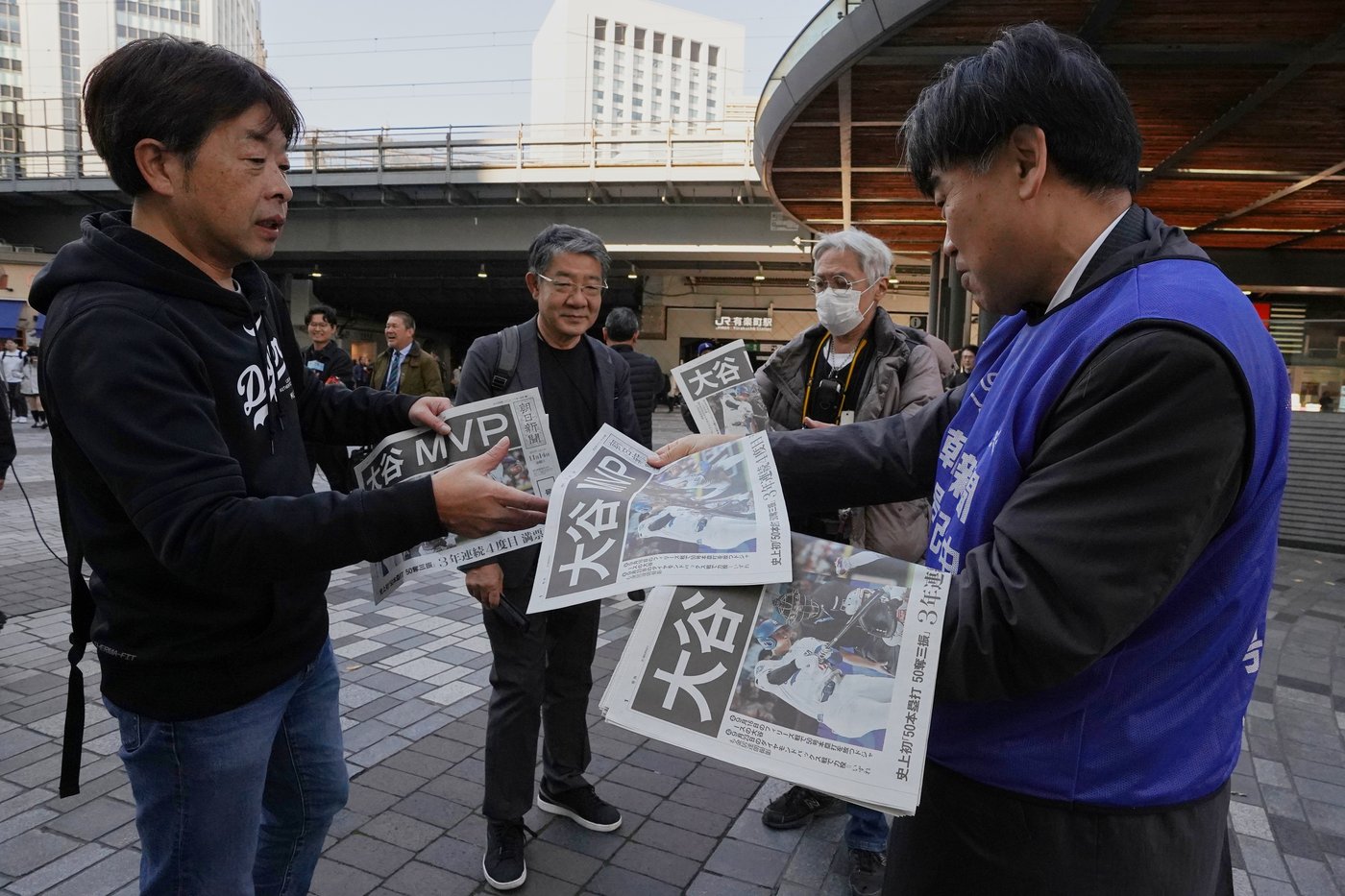 Shohei Ohtani's 4th MVP award sparks celebrations in Japan | iNFOnews.ca