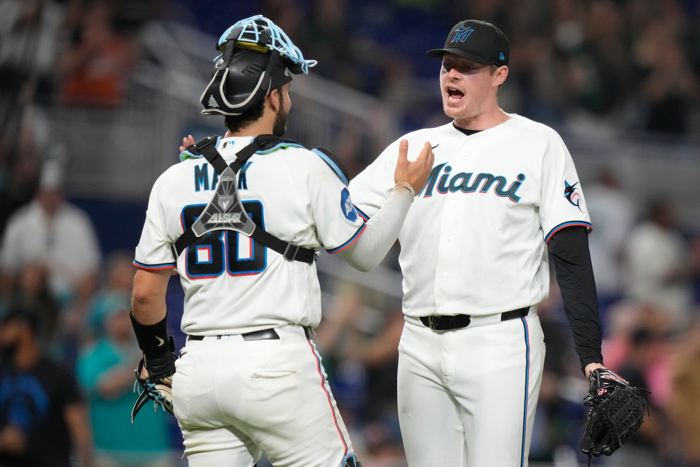 Meyer wins 8th straight decision to start season as Marlins beat Giants 6-3 | iNFOnews.ca Meyer wins 8th straight decision to start season as Marlins beat Giants 6-3 | iNFOnews.ca