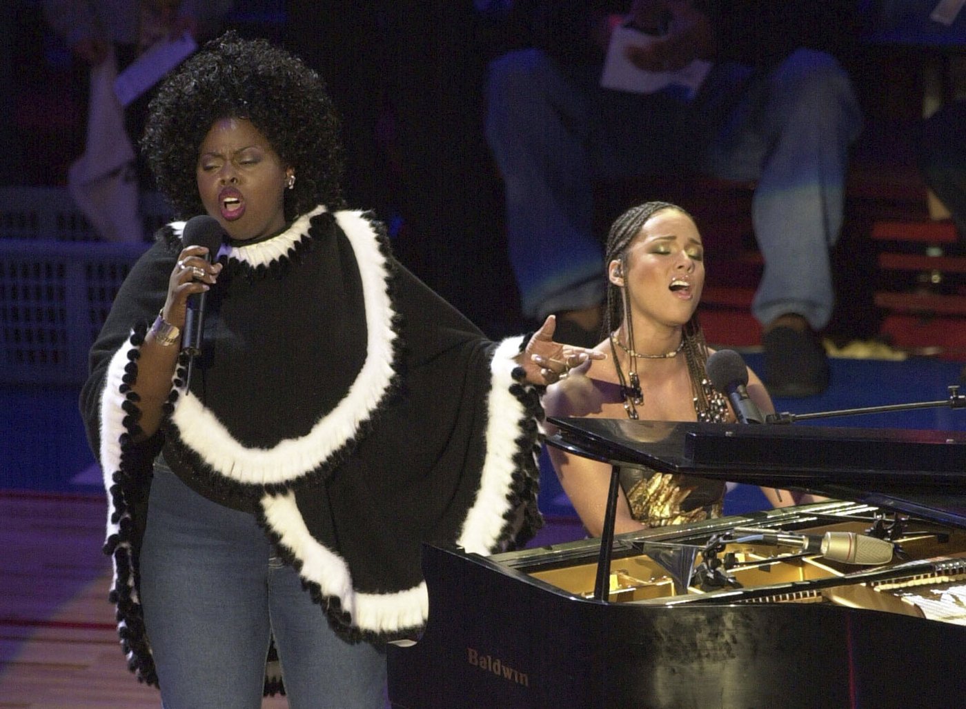 Tributes pour in for R&B singer Angie Stone after her death at 63 in a highway crash | iNFOnews.ca