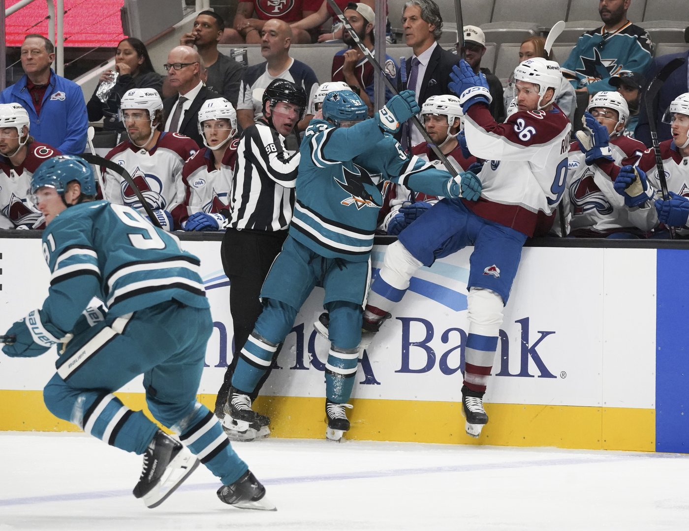 Colton scores twice, Annunen makes 25 saves to help Avalanche beat winless Sharks 4-1 | iNFOnews.ca Colton scores twice, Annunen makes 25 saves to help Avalanche beat winless Sharks 4-1 | iNFOnews.ca