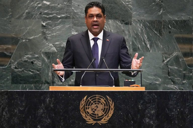 One of Haiti's leaders says his country is at war with gangs and asks the world for help | iNFOnews.ca