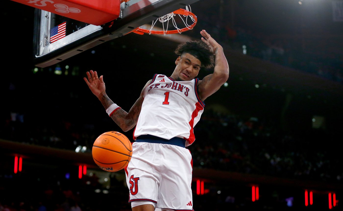 Ejiofor leads No. 22 St. John's past No. 3 UConn 81-72 at MSG, ending Huskies' 18-game win streak | iNFOnews.ca