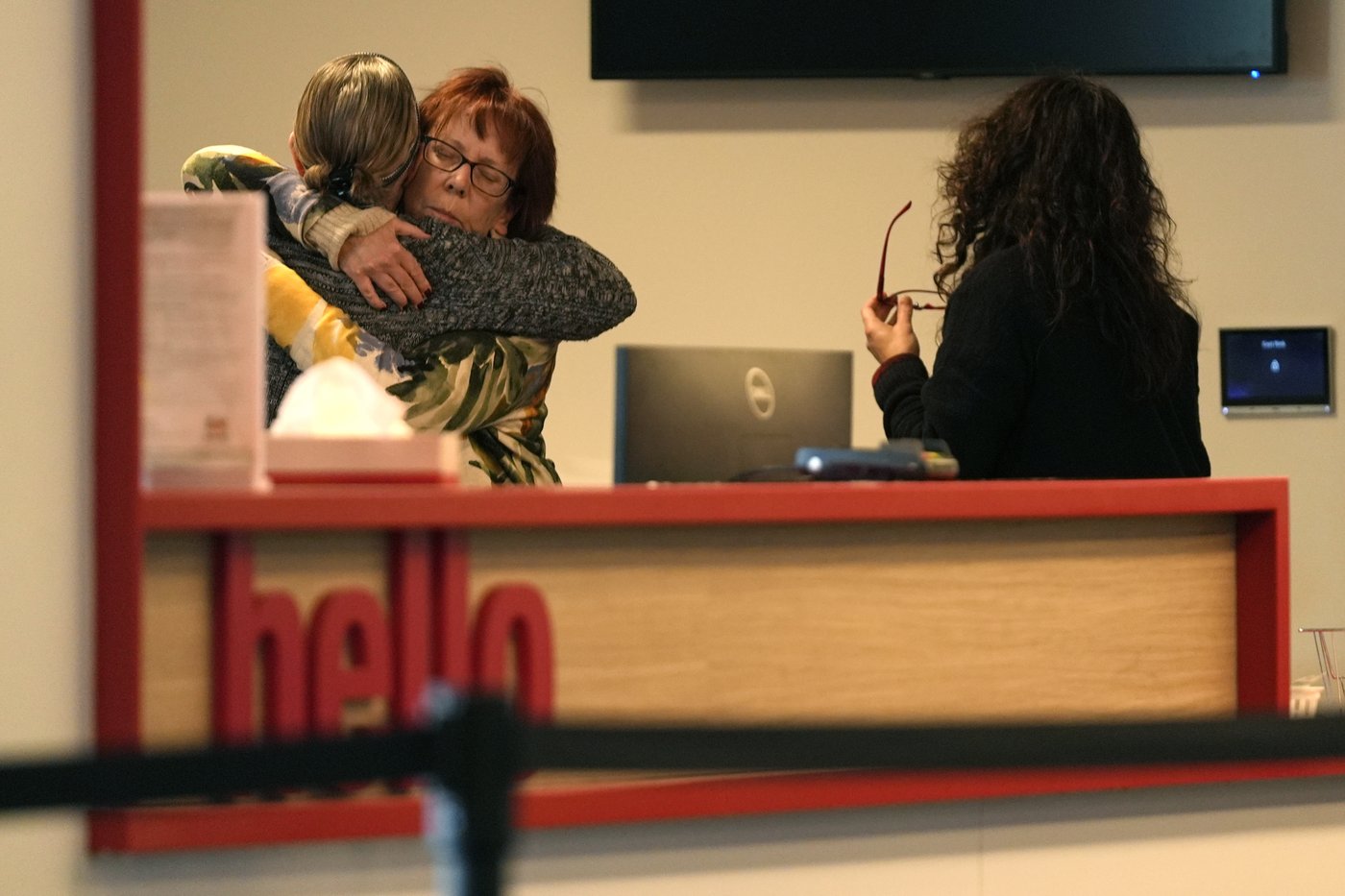 14 from figure skating community killed in plane crash, six of them from Boston club | iNFOnews.ca