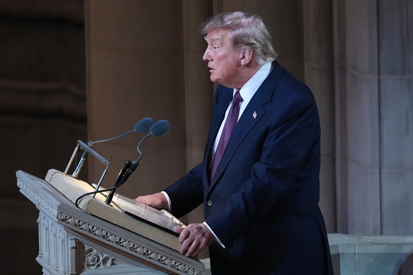 The Latest: Trump eulogizes Lindsey Graham, says he was a 'constant fixture of American politics' | iNFOnews.ca