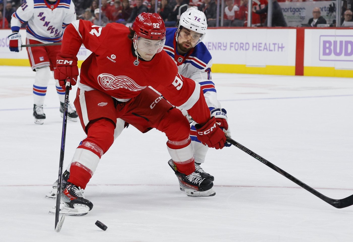 Panarin has goal and assist, Quick gets 61st career shutout as Rangers beat Red Wings 4-0 | iNFOnews.ca