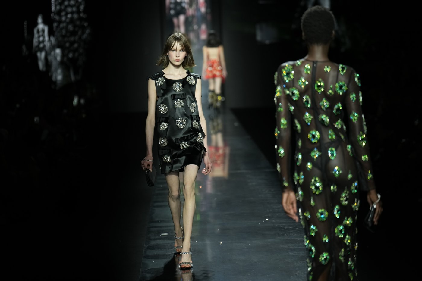 Rocker Victoria De Angelis spins a DJ set as Dolce & Gabbana's Milan show spills onto the streets | iNFOnews.ca
