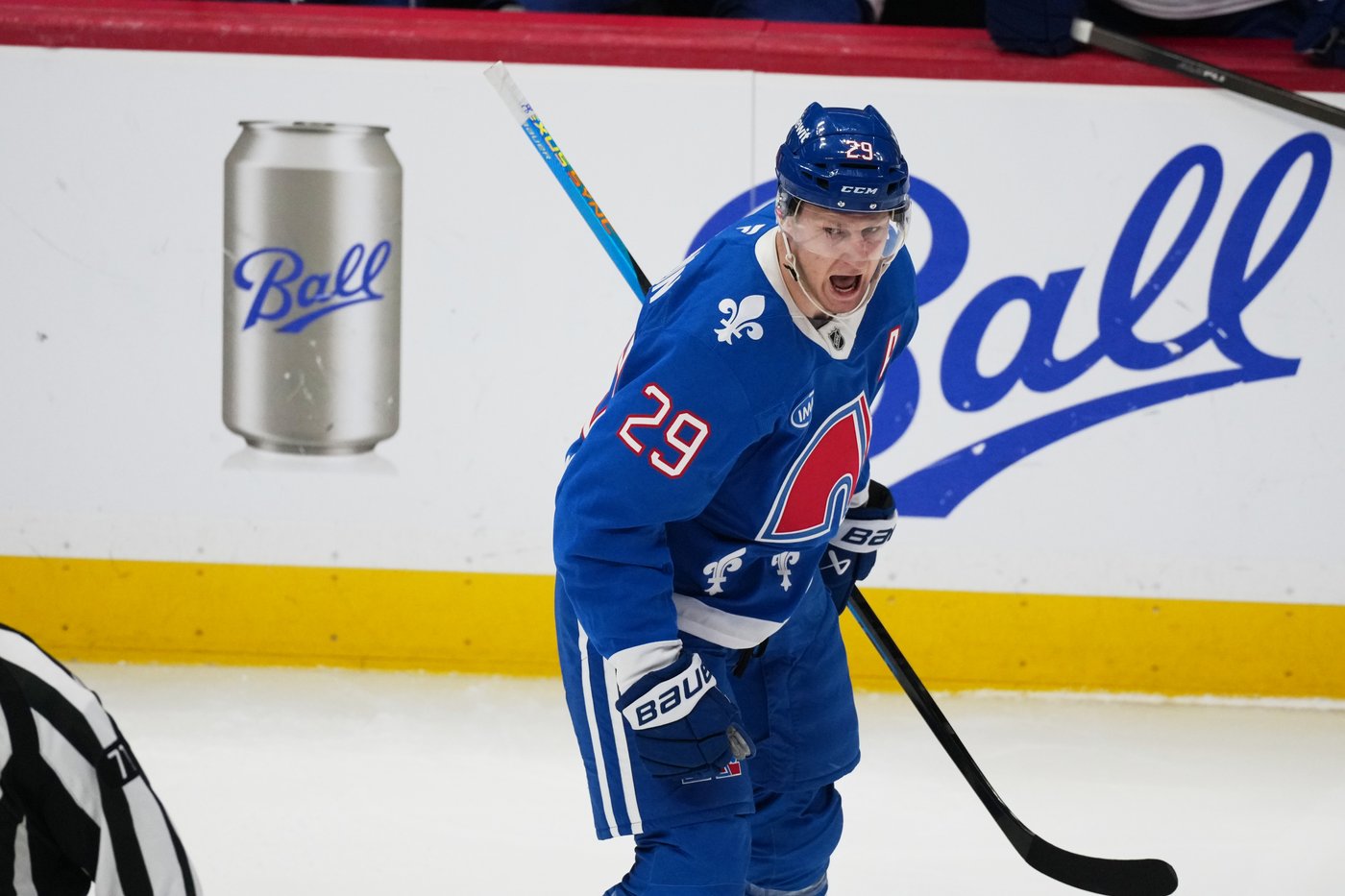 Avs forward Nathan MacKinnon becomes 1st to 50 goals this season with early score against Canucks | iNFOnews.ca Avs forward Nathan MacKinnon becomes 1st to 50 goals this season with early score against Canucks | iNFOnews.ca