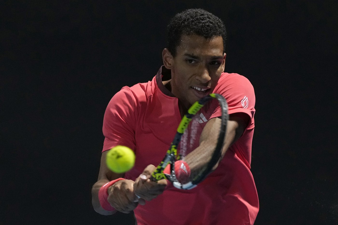 Auger-Aliassime advances to Montpellier semifinals with straight sets win over Bu | iNFOnews.ca Auger-Aliassime advances to Montpellier semifinals with straight sets win over Bu | iNFOnews.ca