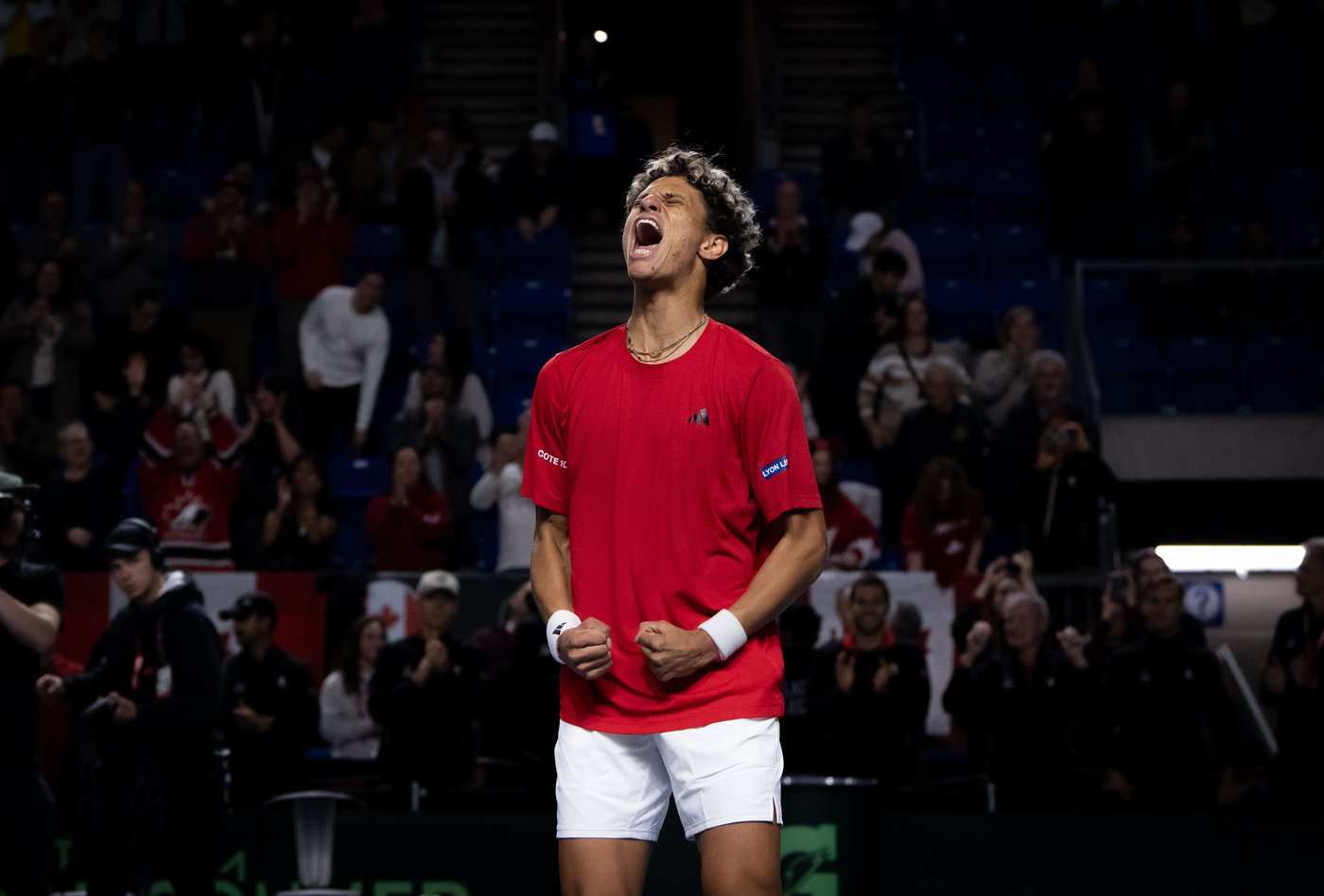 Draxl lifts Canada past Brazil in deciding match of Davis Cup qualifier | iNFOnews.ca
