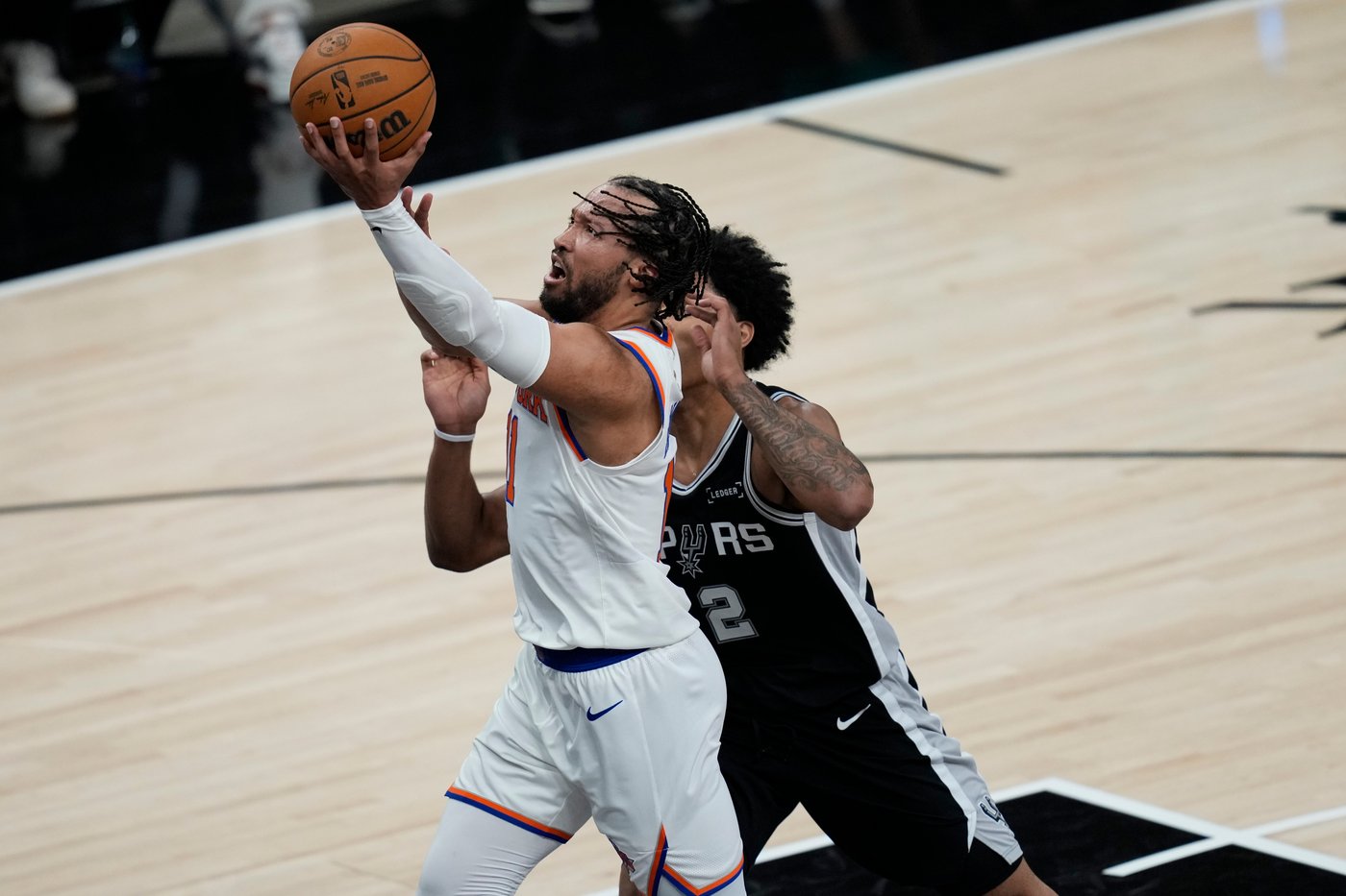 Captain Clutch: Jalen Brunson comes up with late-game heroics, Knicks top Spurs in Game 1 of finals | iNFOnews.ca Captain Clutch: Jalen Brunson comes up with late-game heroics, Knicks top Spurs in Game 1 of finals | iNFOnews.ca