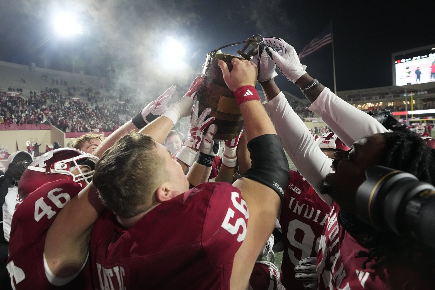Rourke throws record-tying 6 TD passes as No. 10 Indiana beats Purdue 66-0 and awaits CFP fate | iNFOnews.ca Rourke throws record-tying 6 TD passes as No. 10 Indiana beats Purdue 66-0 and awaits CFP fate | iNFOnews.ca