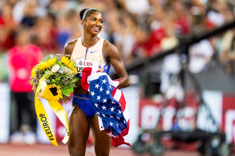 US hurdler Russell and Brazil's Dos Santos break world records at Diamond League meet | iNFOnews.ca