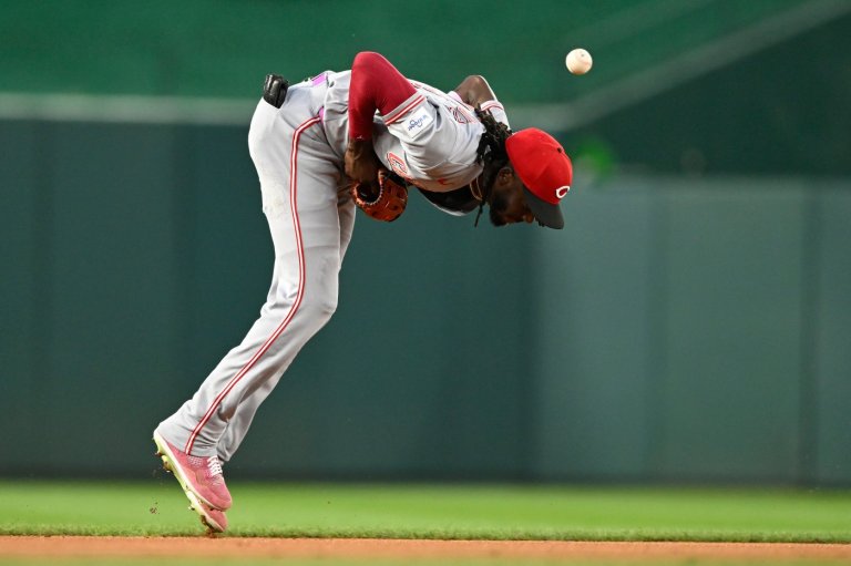 Lile and Ford homer to give the Nationals all their runs in a 5-3 victory over the Reds | iNFOnews.ca