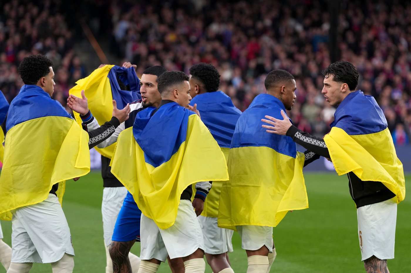 Ukraine's Shakhtar gets lucrative lift into Champions League from title races across Europe | iNFOnews.ca Ukraine's Shakhtar gets lucrative lift into Champions League from title races across Europe | iNFOnews.ca
