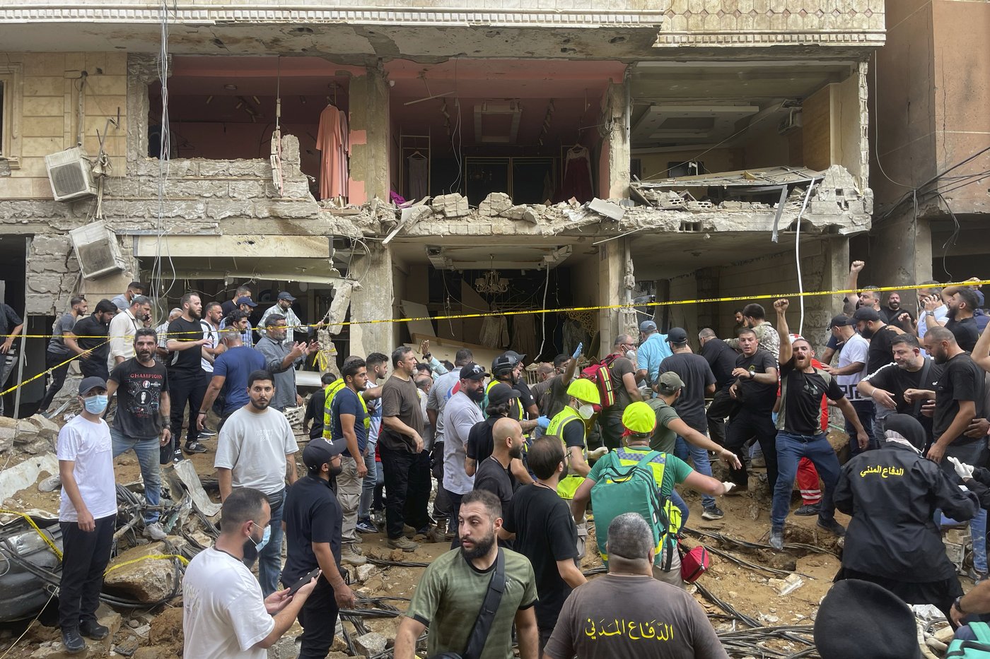 Rare Israeli airstrike in Beirut kills Hezbollah commander and more than a dozen others | iNFOnews.ca