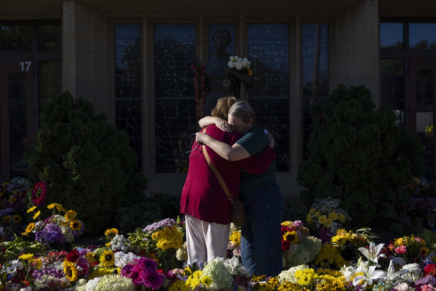 A list of notable shooting attacks on houses of worship in the US in the past 20 years | iNFOnews.ca