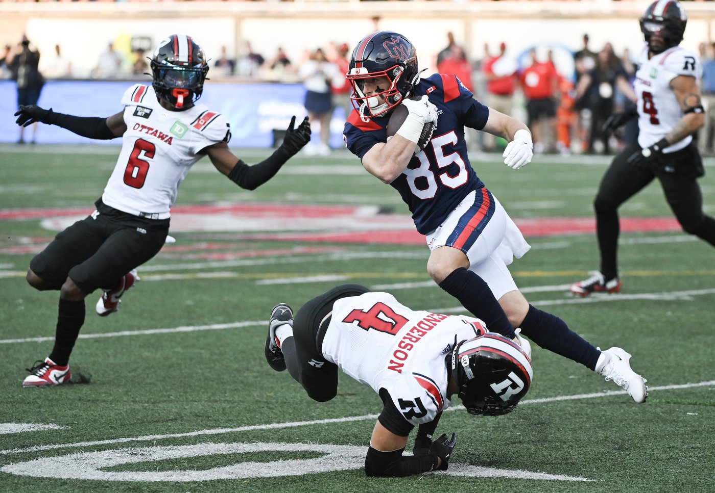 Alexander brutally honest as 'awful' Alouettes hold on for 37-35 win over Redblacks | iNFOnews.ca Alexander brutally honest as 'awful' Alouettes hold on for 37-35 win over Redblacks | iNFOnews.ca