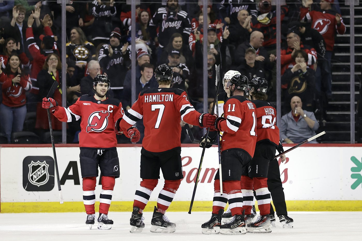 Mercer scores 2 as Devils beat Bruins 5-1 to snap four-game skid | iNFOnews.ca Mercer scores 2 as Devils beat Bruins 5-1 to snap four-game skid | iNFOnews.ca